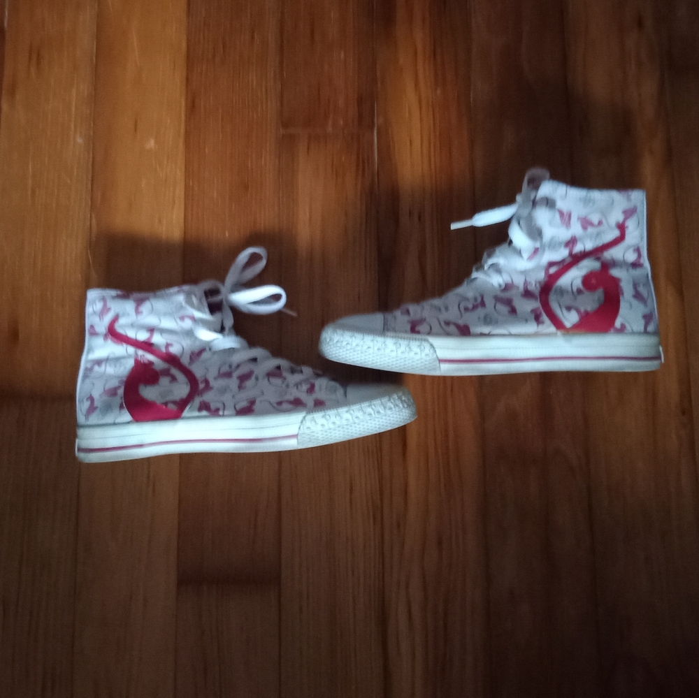 Baby phat tennis shoes